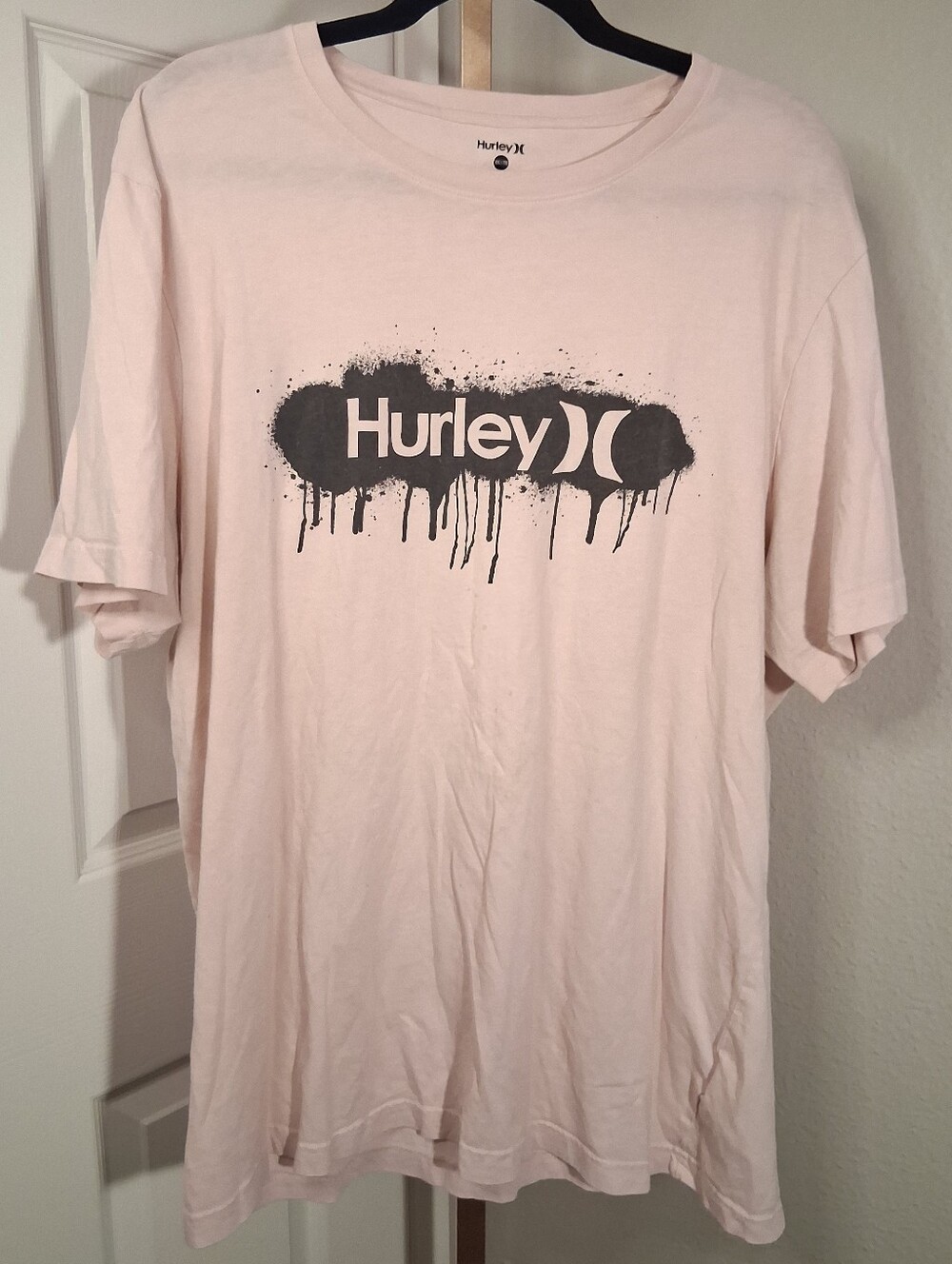 Pink Hurley T Shirt XXL